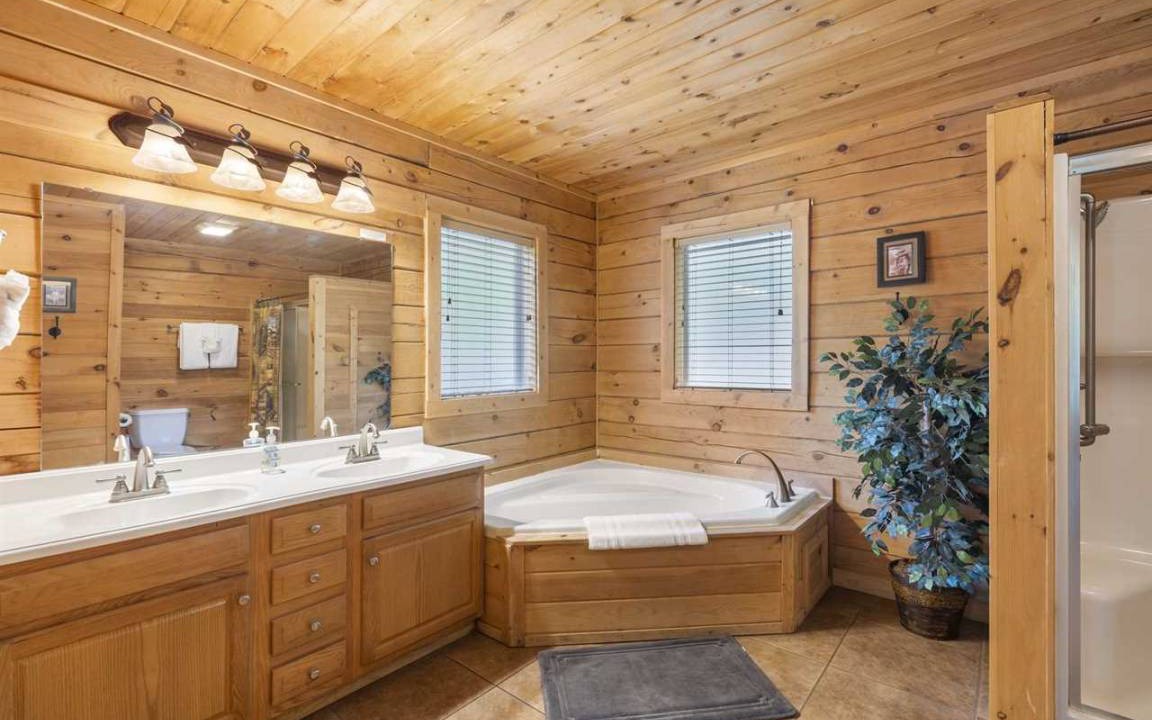 Photo of Others in Branson Cedars