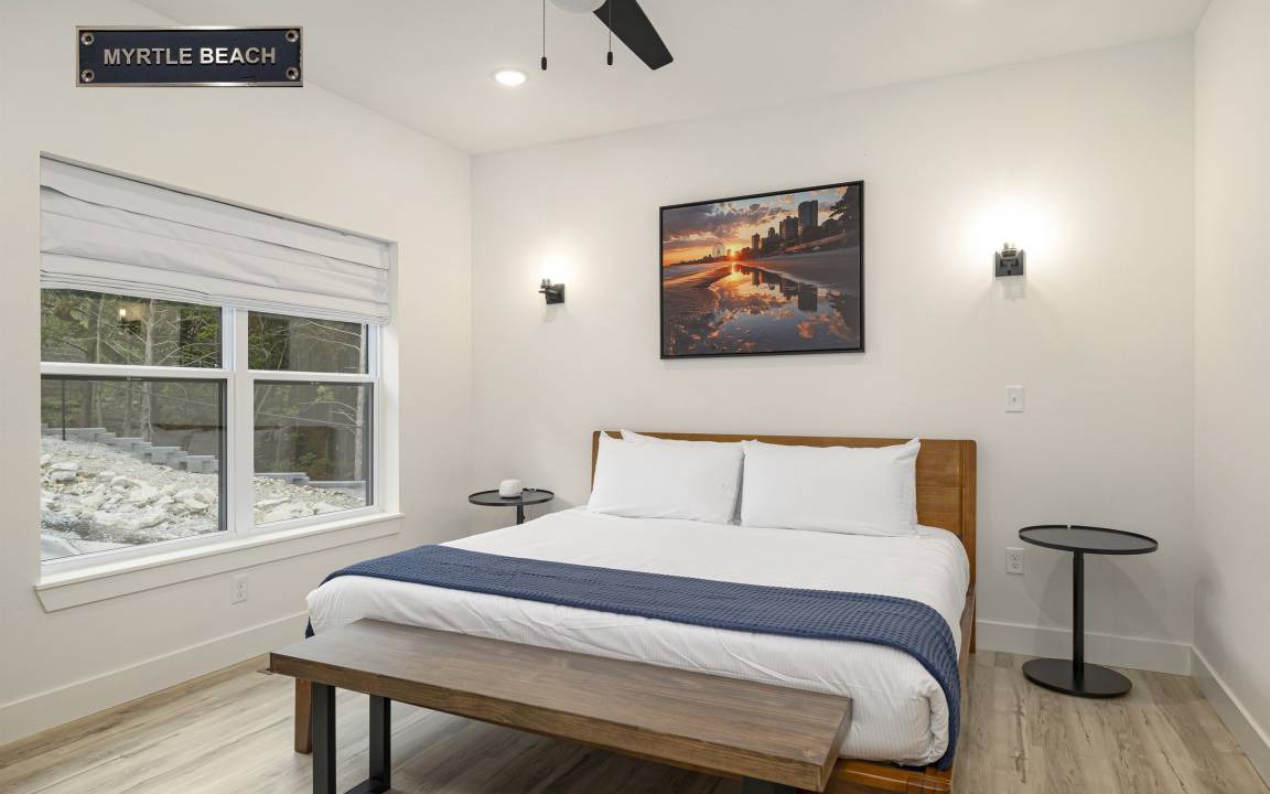 Photo of Bedroom in Hollister