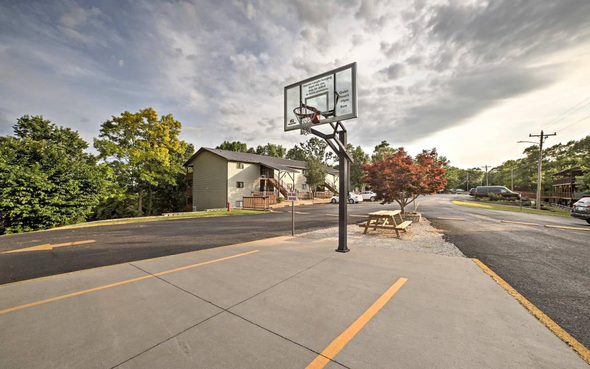 Photo of Others in Notch Estates