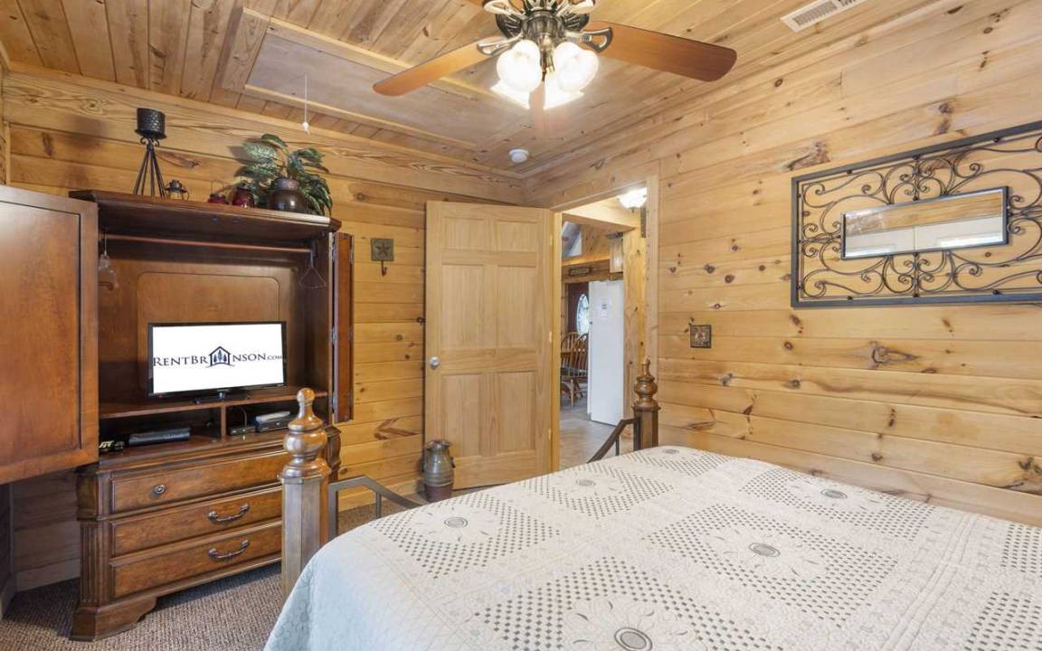 Photo of Others in Branson Cedars