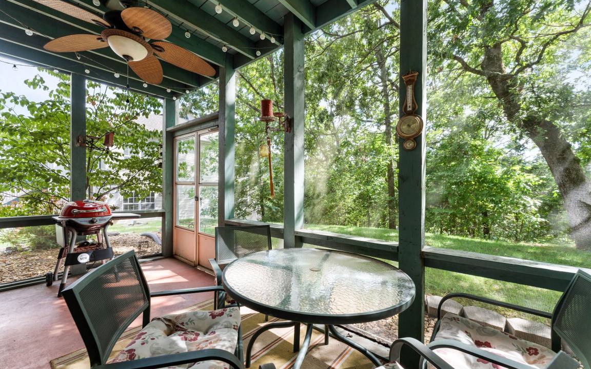 Photo of Patio Balcony in Table Rock