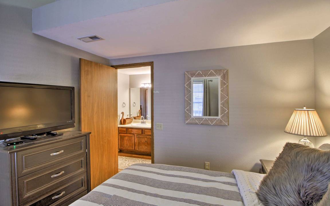 Photo of Bedroom in Table Rock