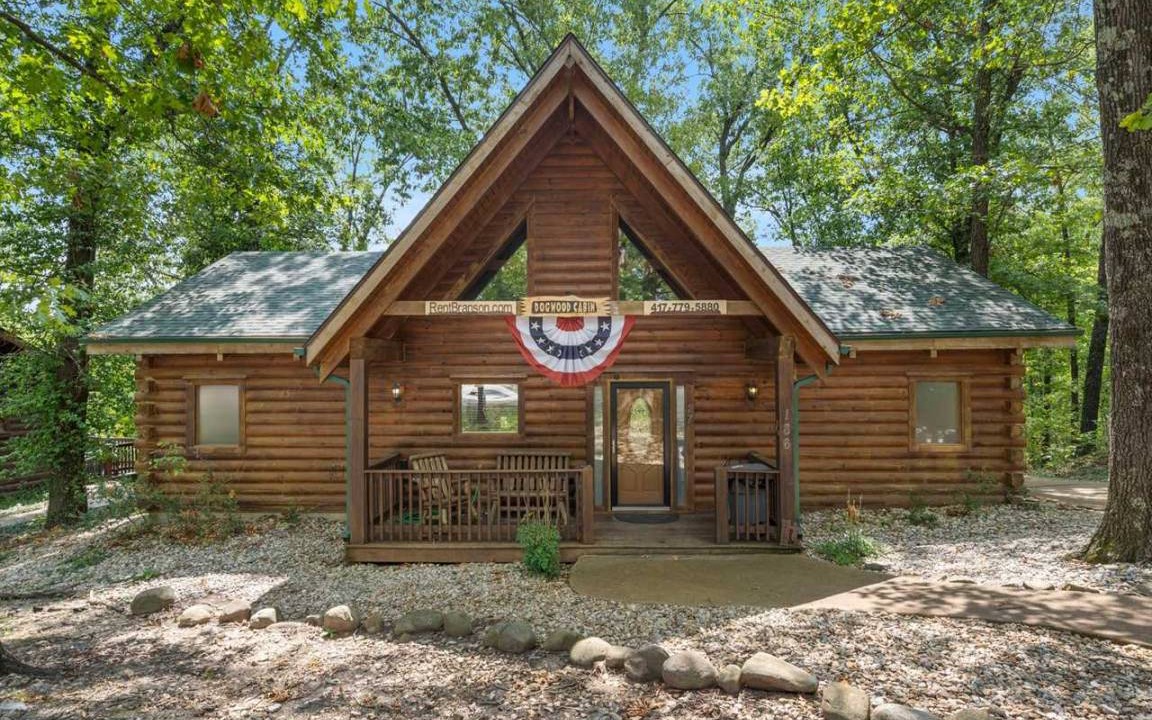 Photo of Others in Branson Cedars