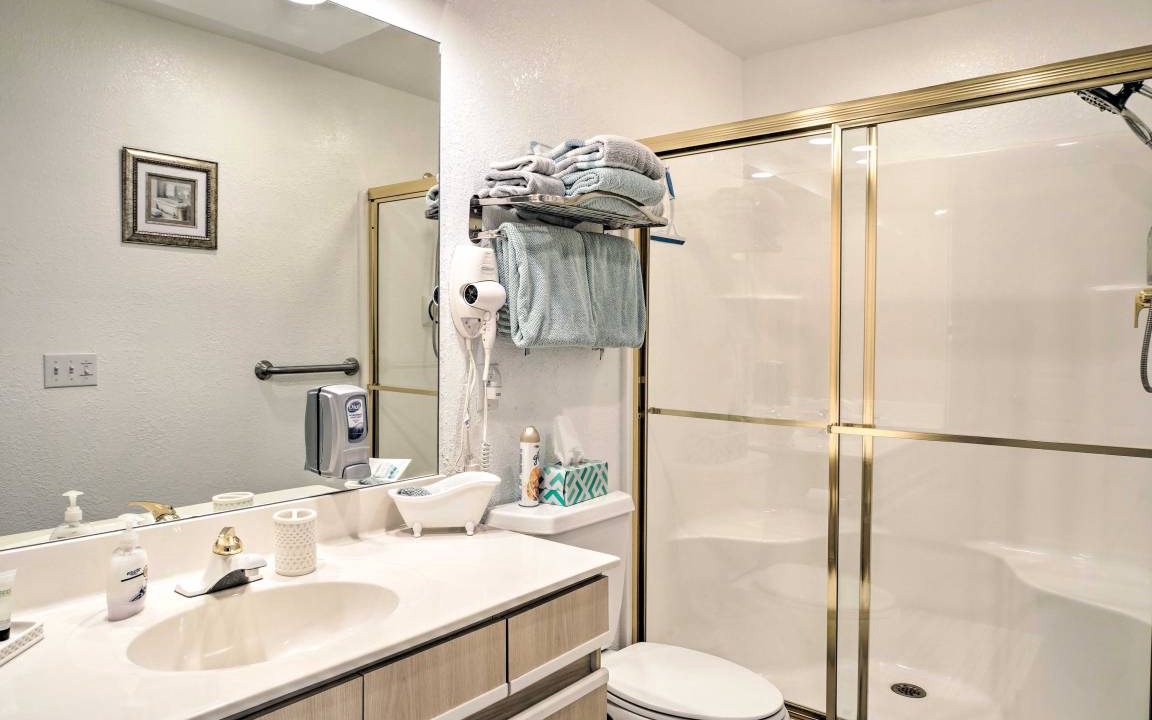 Photo of Bathroom in Branson