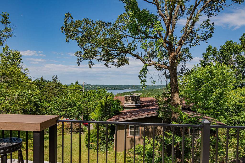 Photo of Patio Balcony in Big Cedars