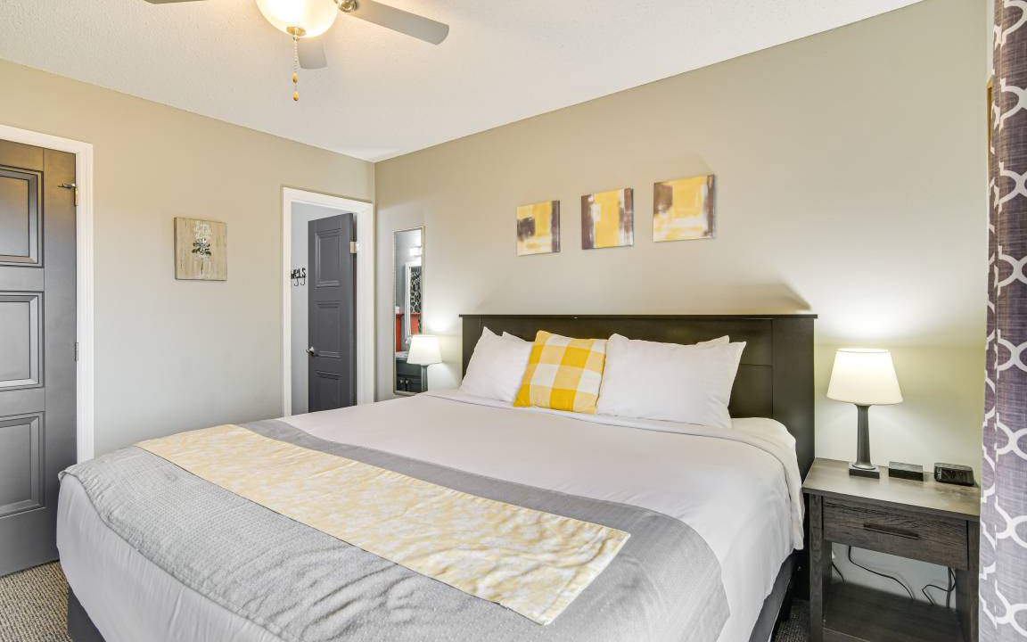 Photo of Others in Notch Estates