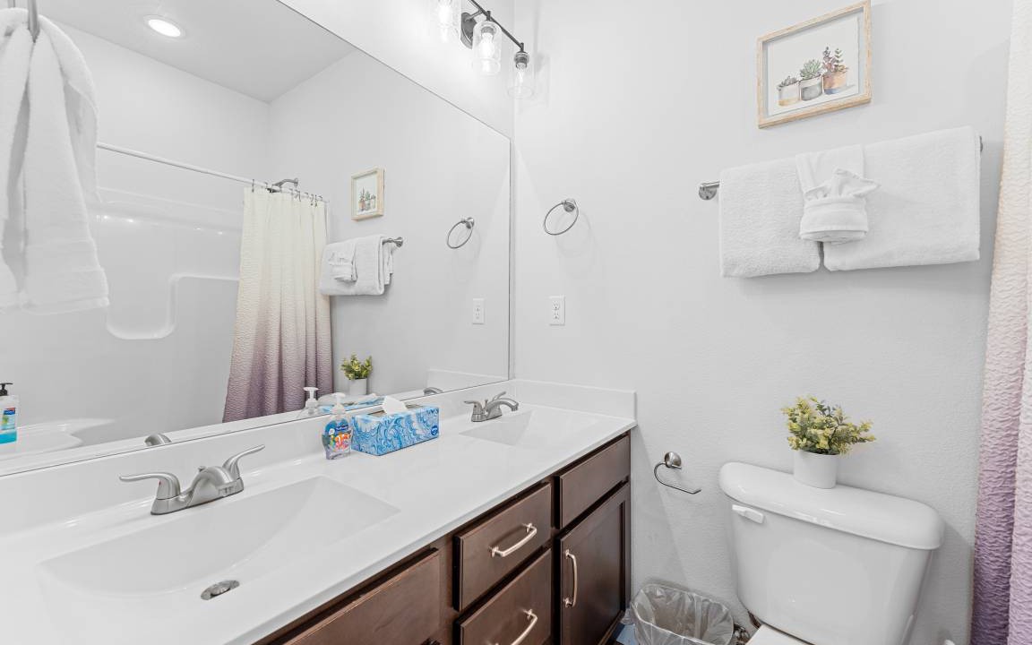 Photo of Bathroom in Table Rock