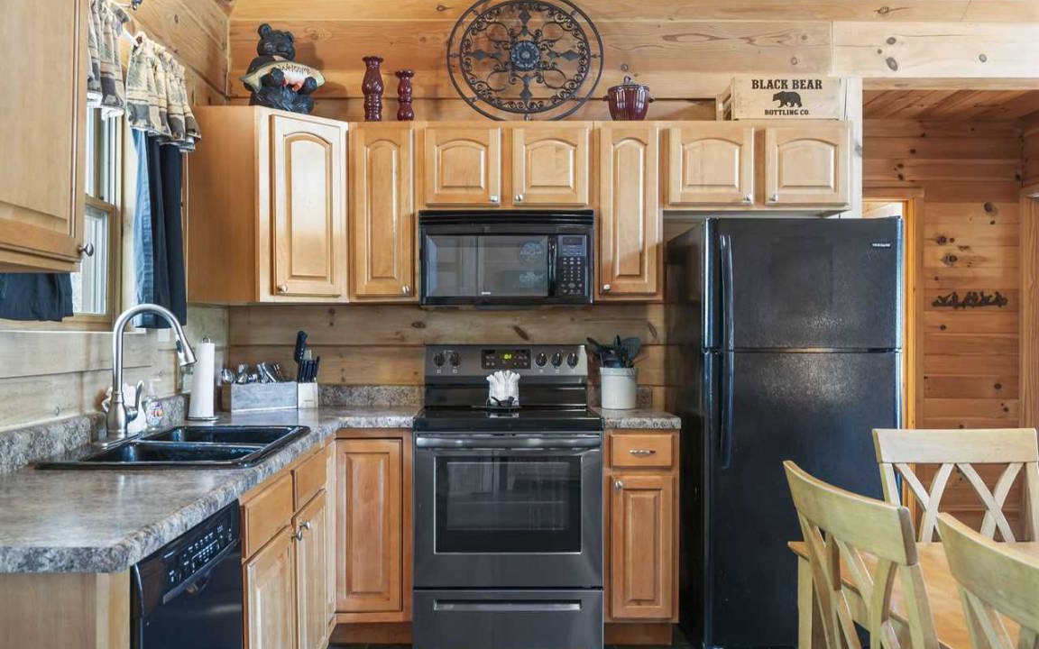 Photo of Kitchen in Branson Cedars