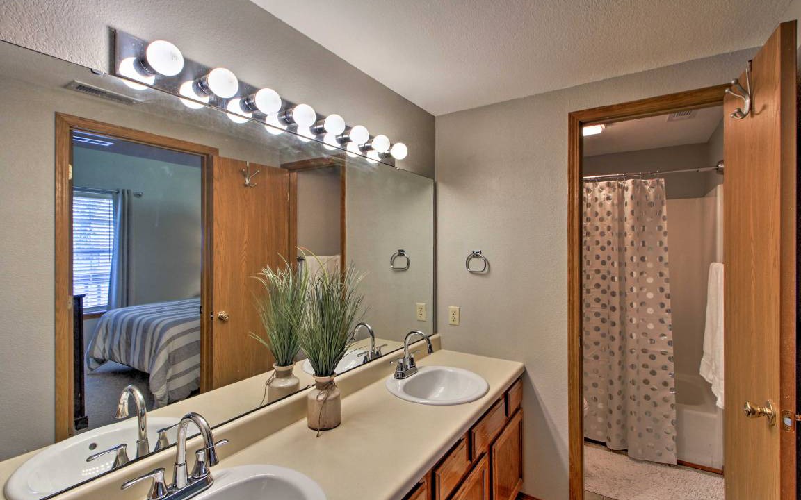 Photo of Bathroom in Table Rock