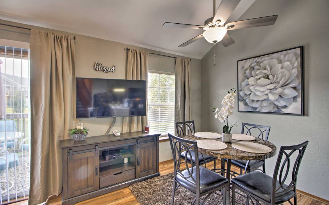 Photo of Livingroom in Table Rock