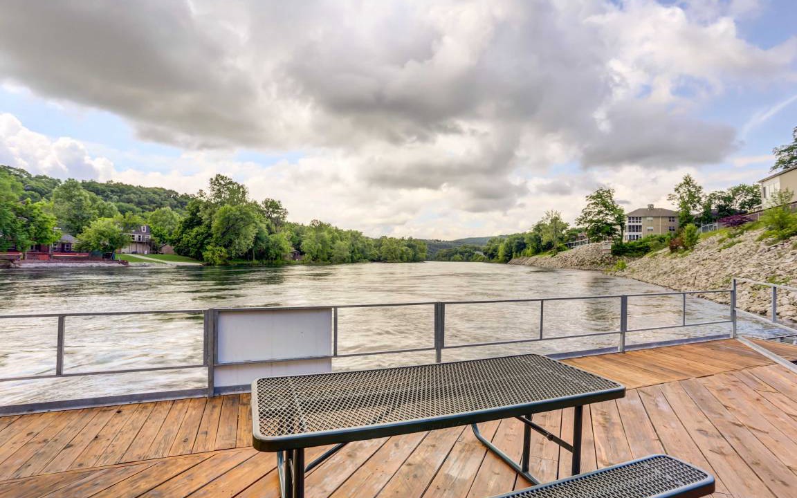 Photo of Others in Table Rock