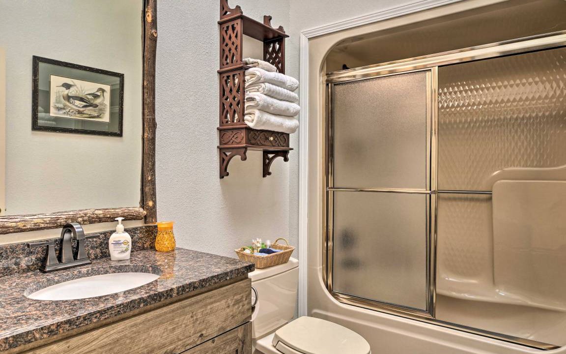 Photo of Bathroom in Hollister