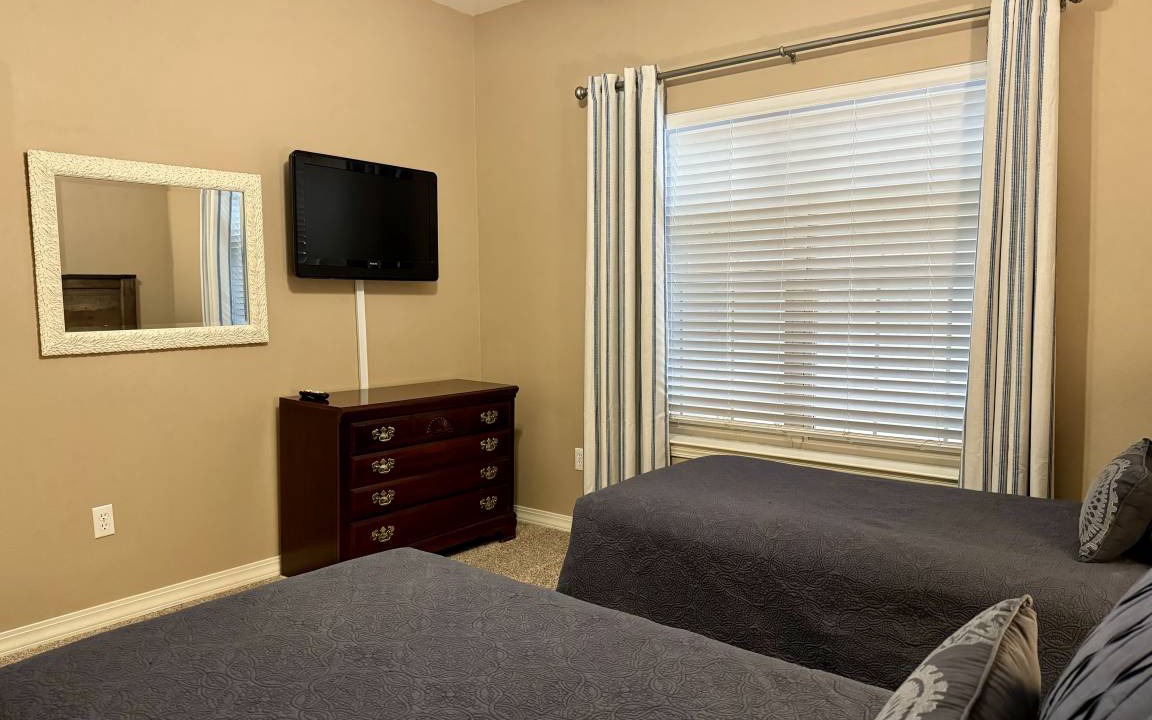 Photo of Bedroom in Hollister