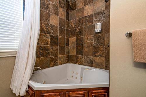 Photo of Bathroom in Branson