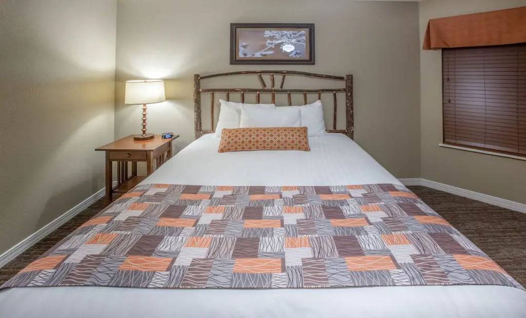 Photo of Bedroom in Branson