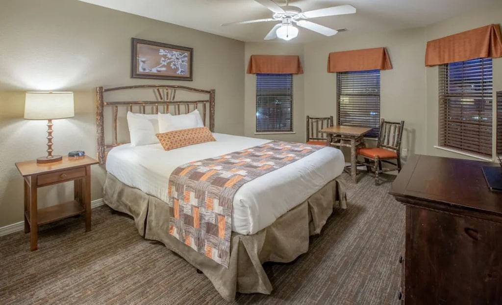 Photo of Bedroom in Branson