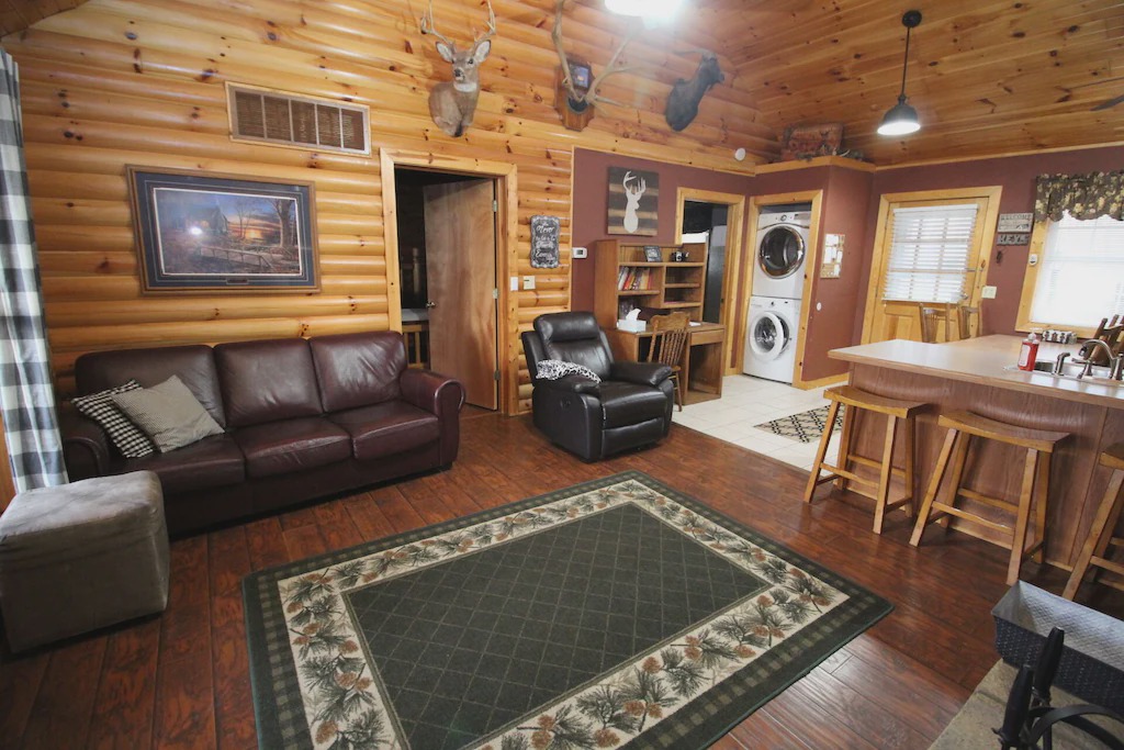 Photo of Livingroom in Notch Estates