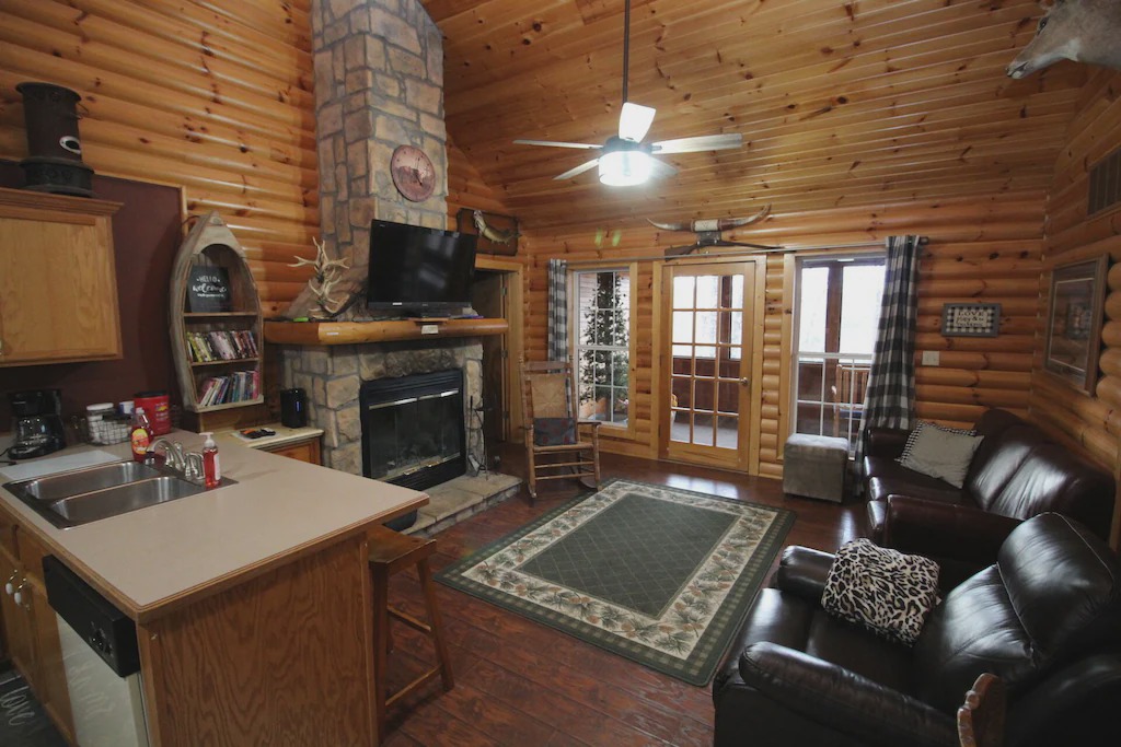 Photo of Livingroom in Notch Estates