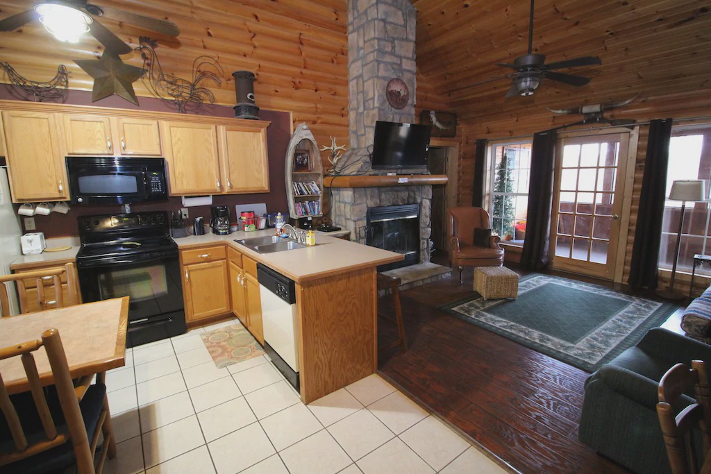 Photo of Livingroom in Notch Estates