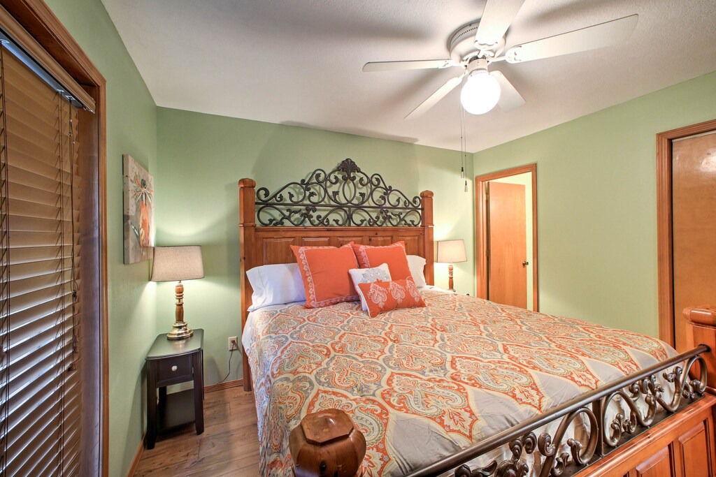 Photo of Bedroom in Notch Estates