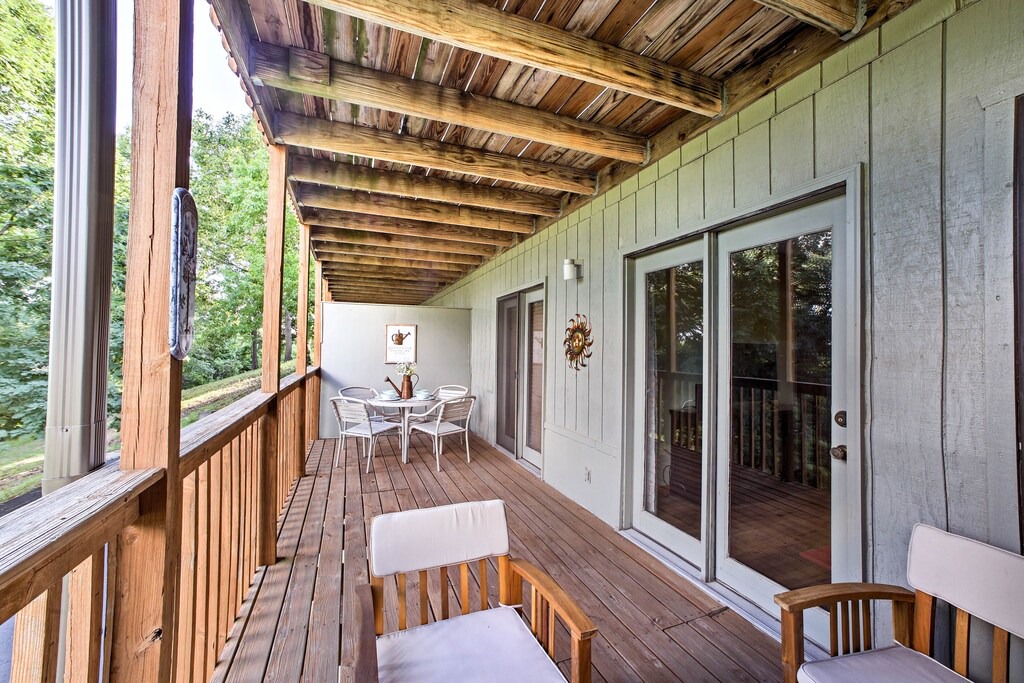 Photo of Patio Balcony in Notch Estates