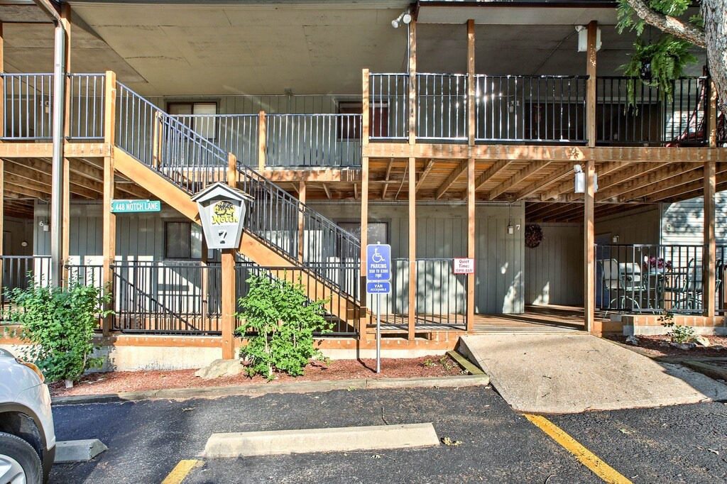 Photo of Buildings in Notch Estates