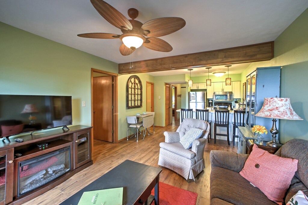 Photo of Livingroom in Notch Estates