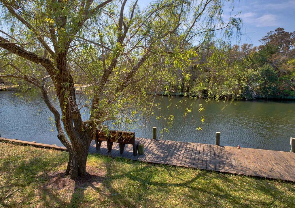 Photo of Outdoor in Brigands' Bay