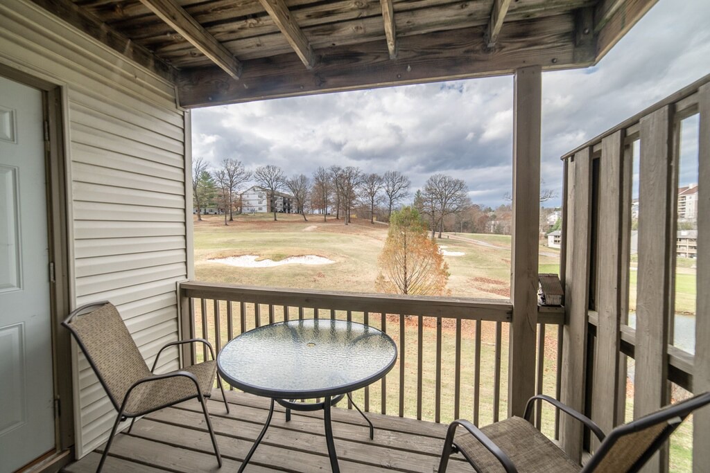 Photo of Patio Balcony in Table Rock