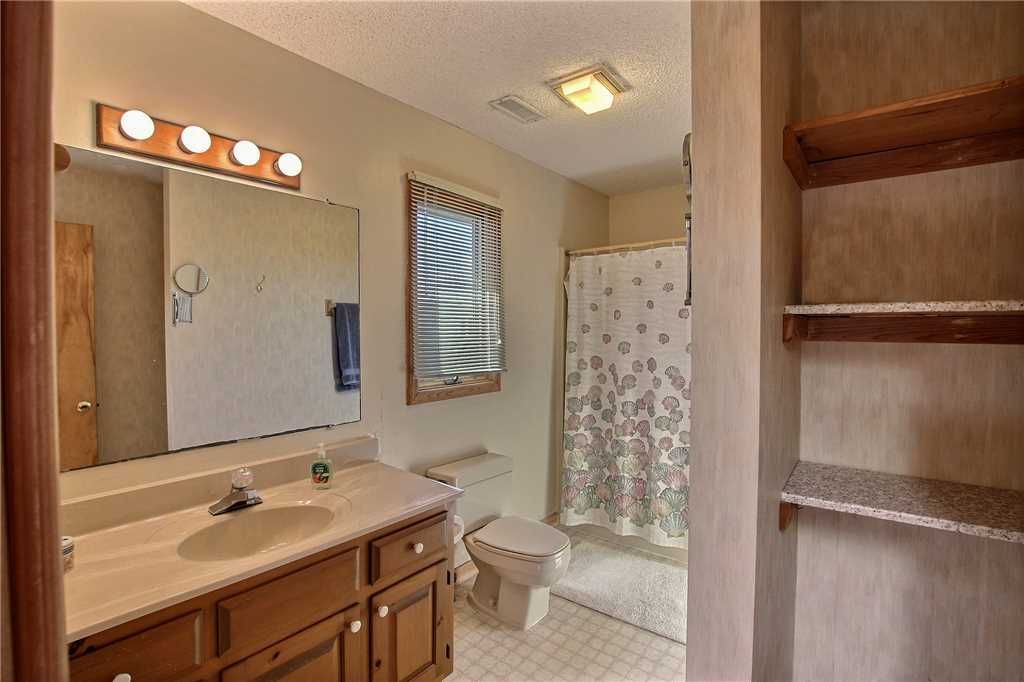 Photo of Bathroom in Brigands' Bay