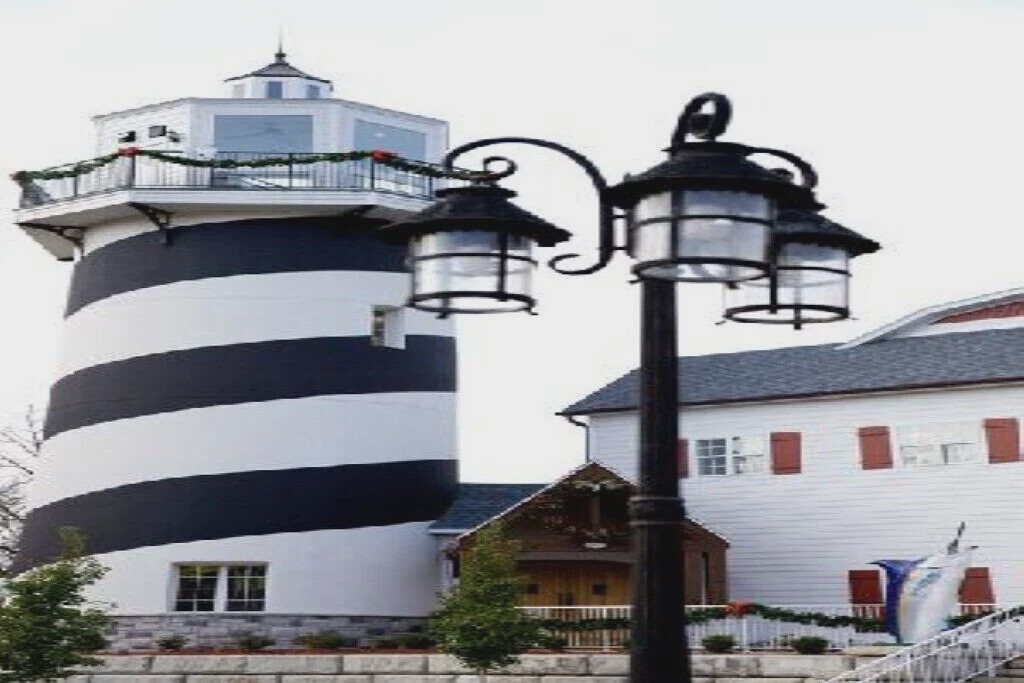 Photo of Others in Branson