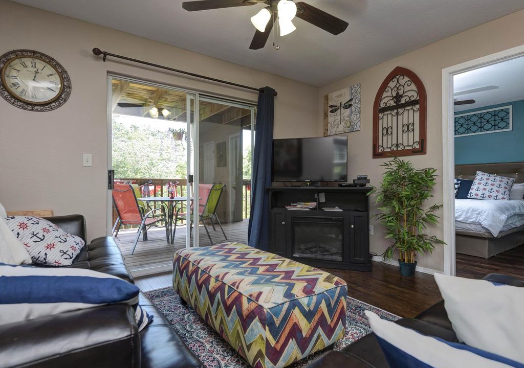 Photo of Livingroom in Indian Point