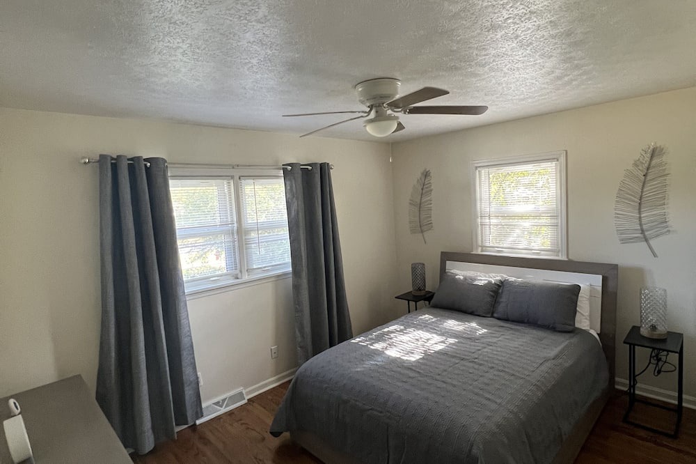 Photo of Bedroom in Radcliff