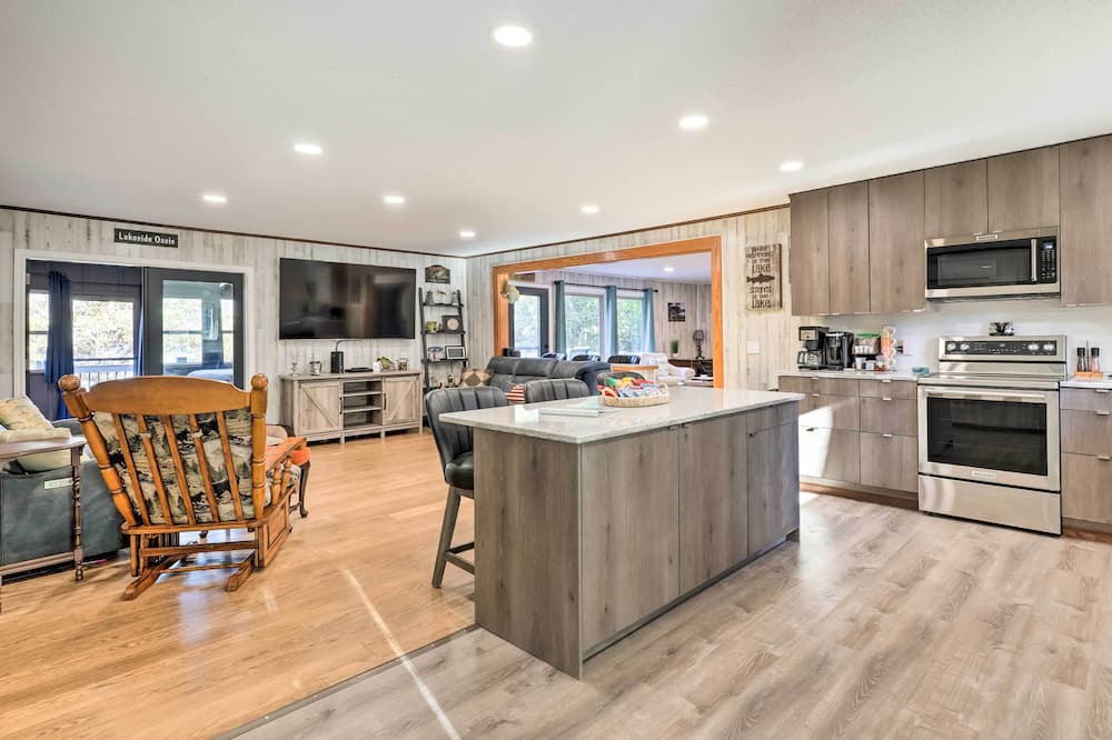Photo of Kitchen in Shell Knob