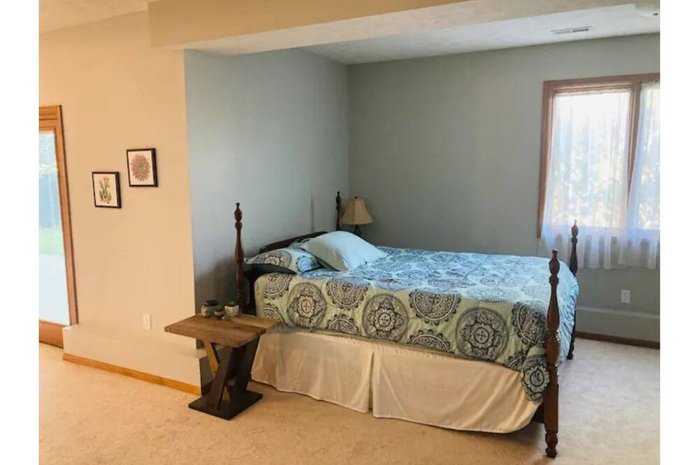 Photo of Bedroom in Papillion