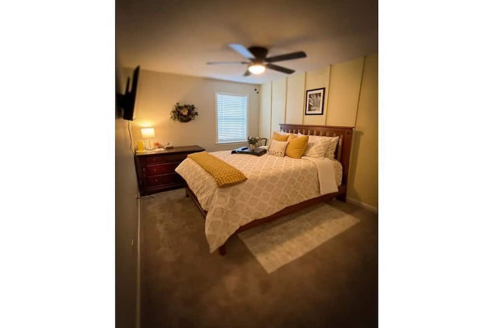 Photo of Bedroom in Ellendale