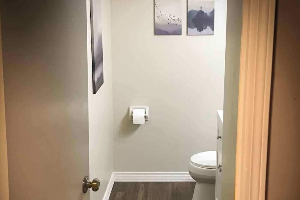 Photo of Bathroom in Ellendale