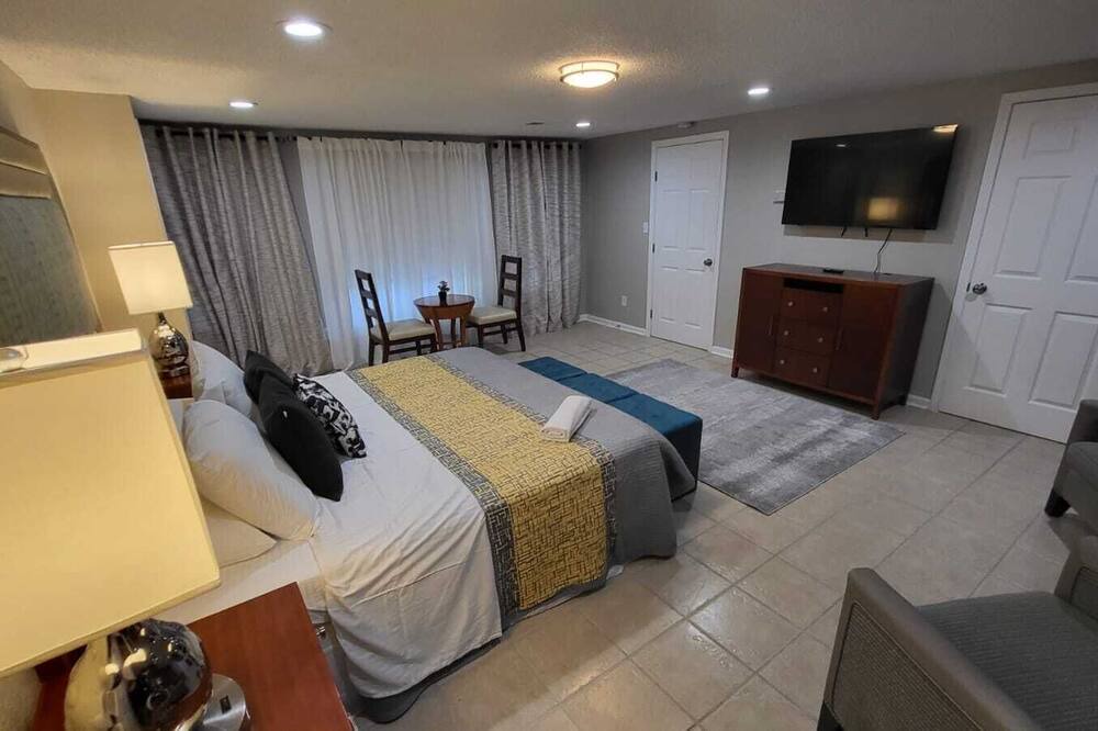 Photo of Bedroom in Ellendale