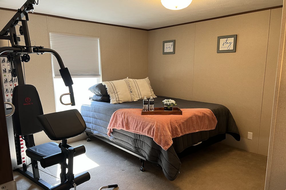 Photo of Bedroom in Waynoka
