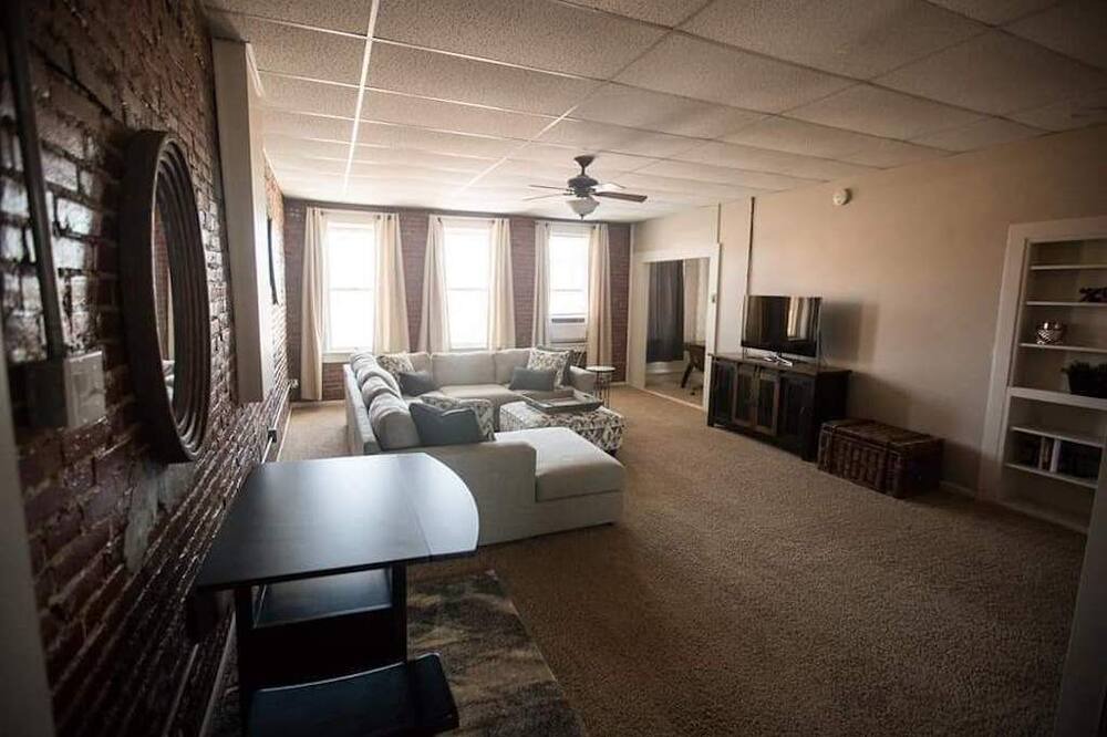 Photo of Livingroom in Seneca