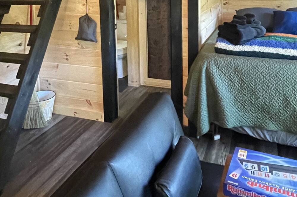 Photo of Bedroom in Primrose