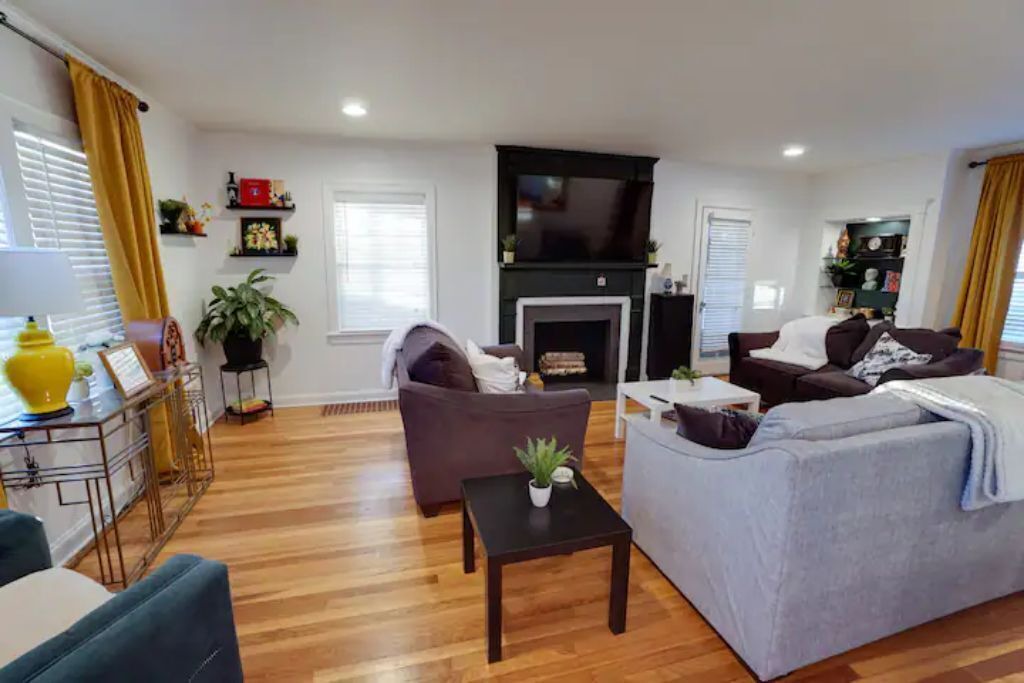 Photo of Livingroom in Mission