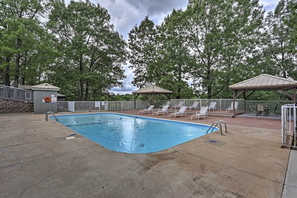 Photo of Outdoor in Notch Estates