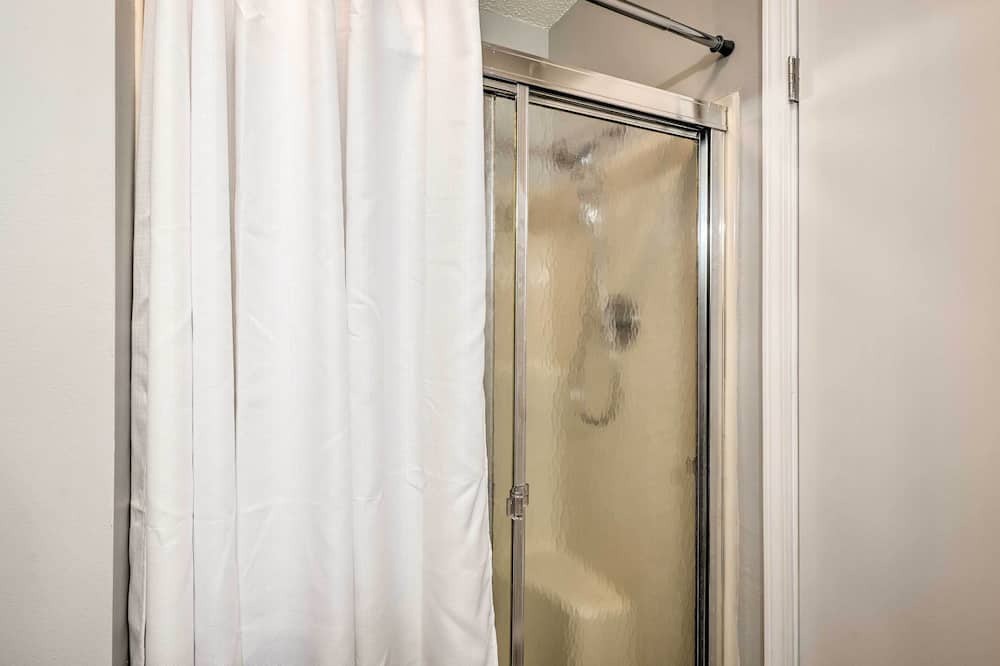 Photo of Bathroom in Notch Estates