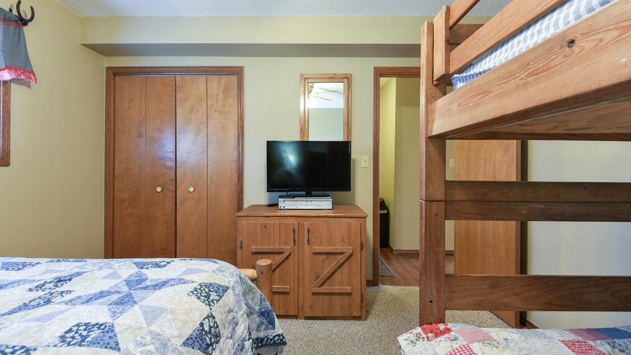 Photo of Outdoor in Notch Estates