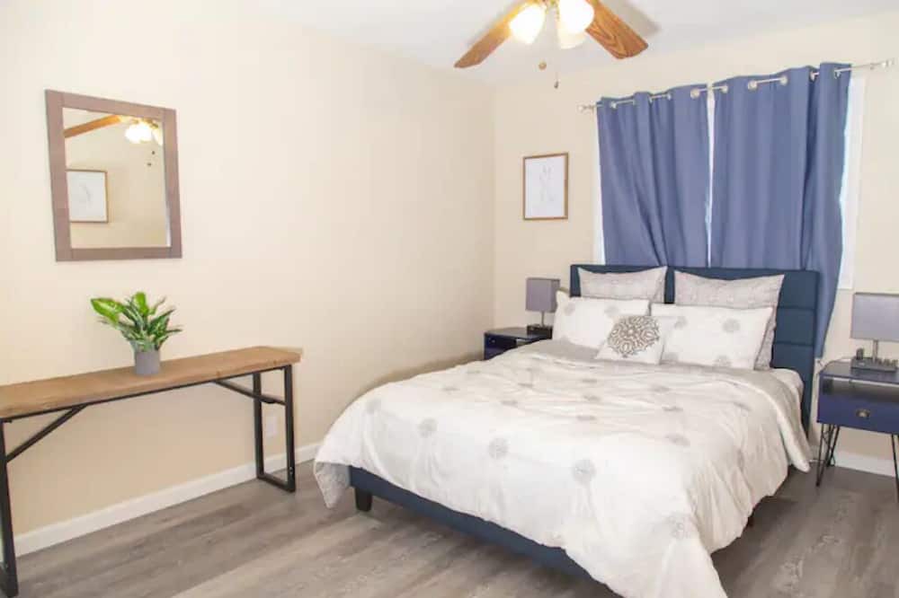 Photo of Bedroom in Dodge City