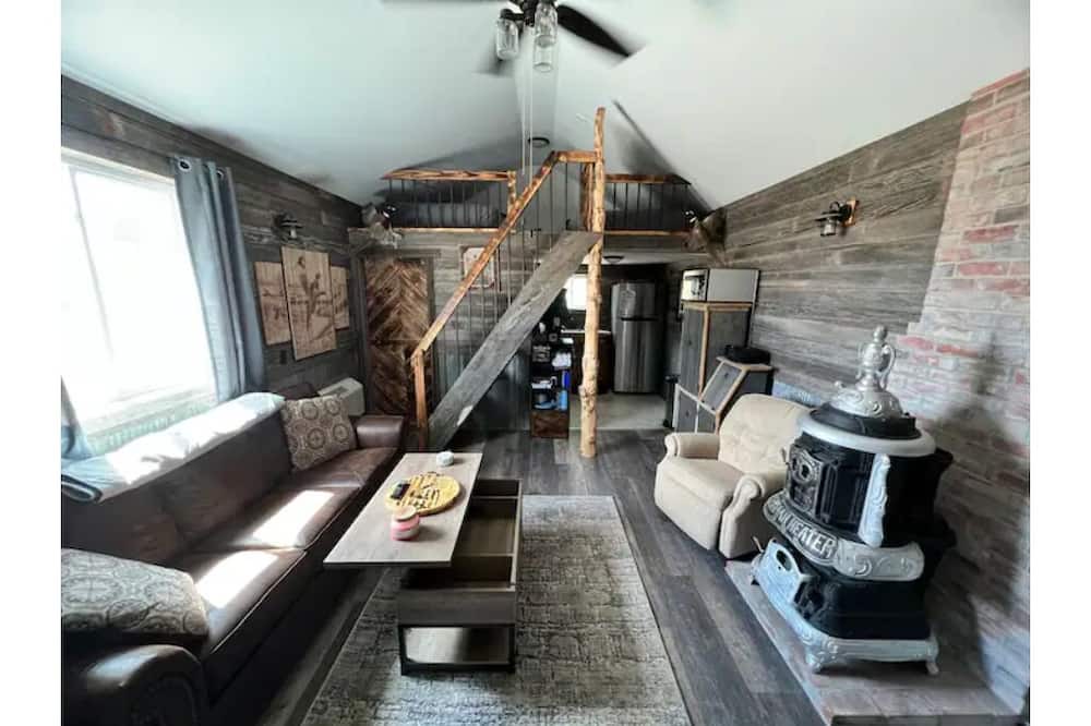 Photo of Livingroom in Edson