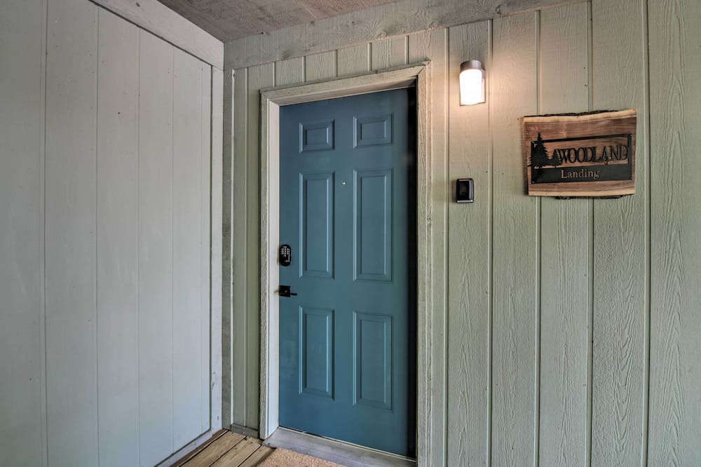 Photo of Others in Notch Estates