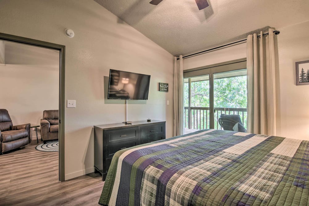 Photo of Bedroom in Notch Estates