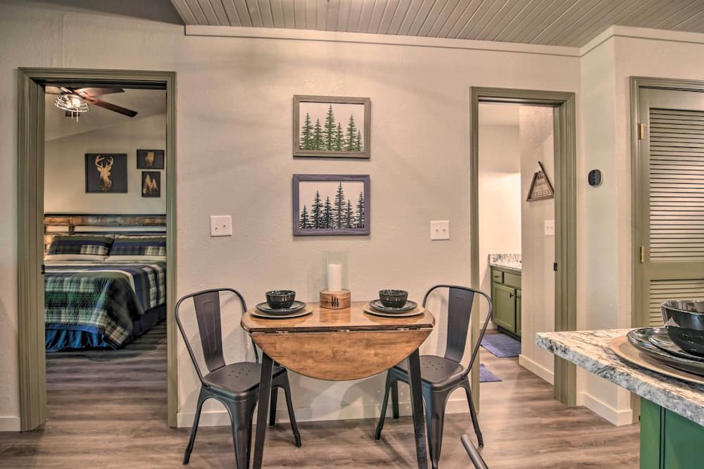 Photo of Others in Notch Estates